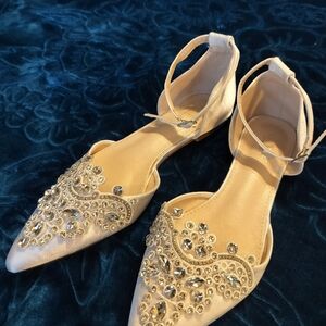 Kailee P. Bridal flats size 9